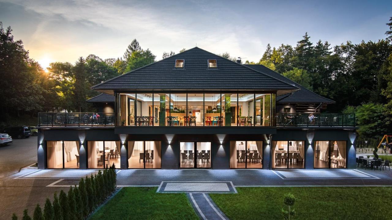 Brody Ostoja Garden住宿加早餐旅馆 外观 照片